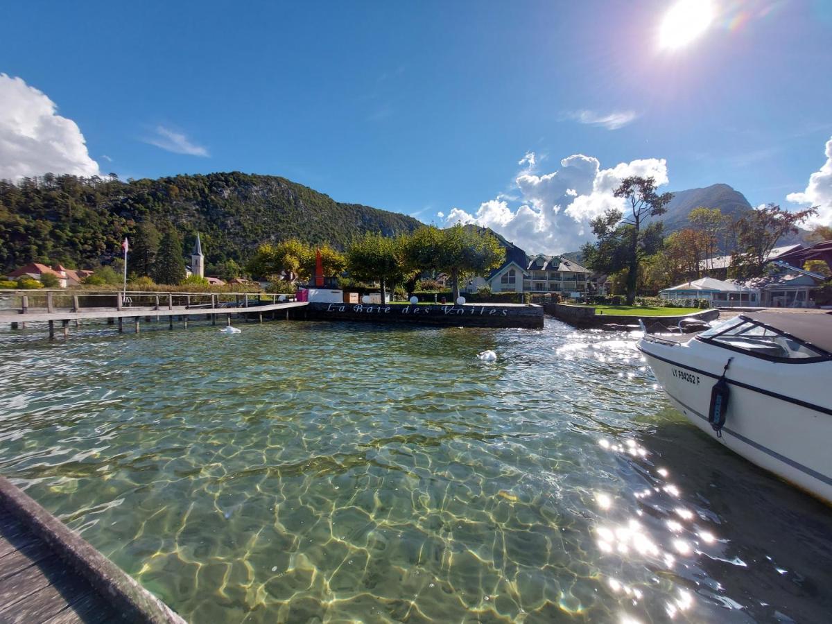 Au Bord Du Lac D'Annecy, Logement Type Loft, Dans Residence Avec Plage Et Ponton Privee ดูแอ็งต์ ภายนอก รูปภาพ